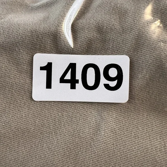 Levis 514 Pants Mens 30x32 Beige Straight Fit Khaki Chino Preppy NWT - Picture 10 of 10